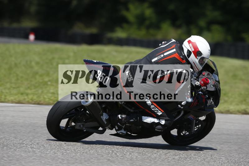 /Archiv-2024/29 12.06.2024 MOTO.CH Track Day ADR/Gruppe gelb/950